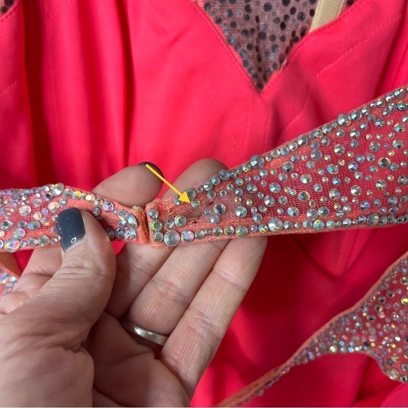 La Femme Strapless Sweetheart Sequin Prom Dress Bright Pink Size 6 - Picture 10 of 10